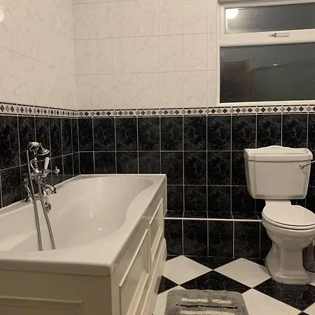 Gasthof 4, Williamstown, Ireland *